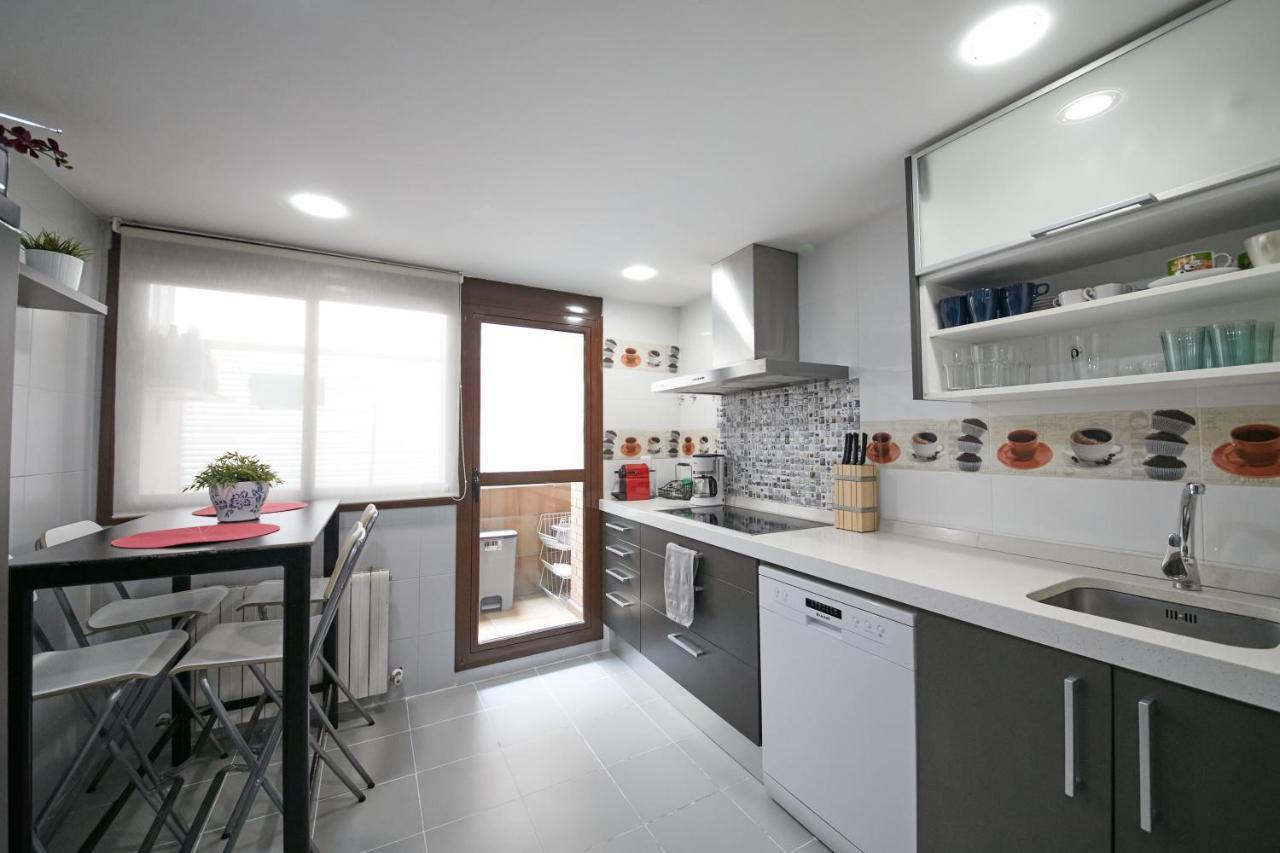 Apartamento Las Rozas Village Екстериор снимка